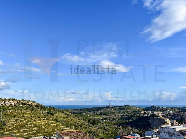 Appartamento in vendita di 125 m² in Via Tommaso Fazello, 228