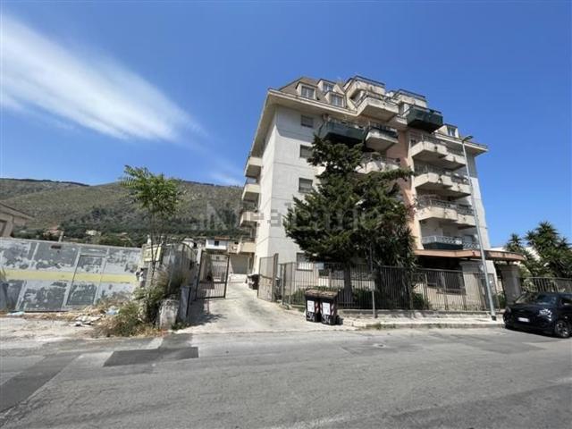 Appartamento in vendita di 125 m² in Via Tommaso Natale