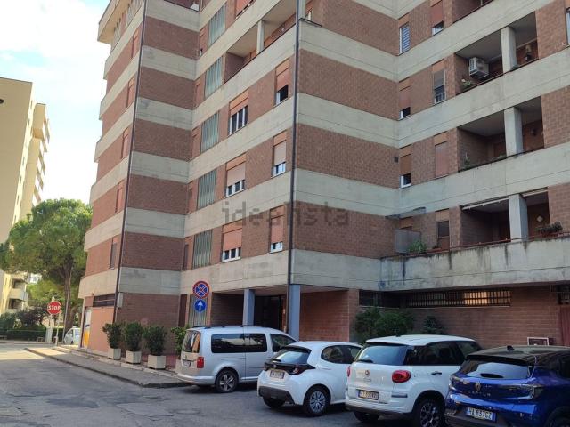 Appartamento in vendita di 125 m² in Via Tersilio Paris, 10