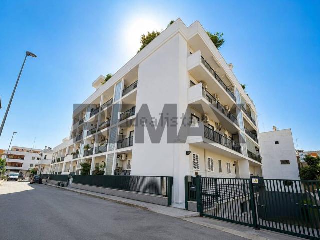Appartamento in vendita di 125 m² in Via Trilussa, 31