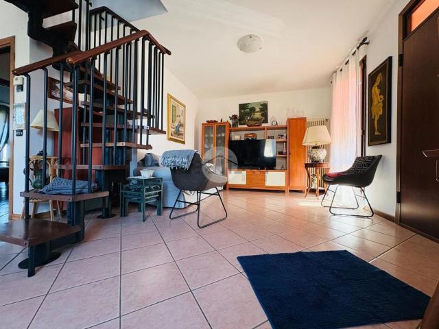 Appartamento in vendita di 125 m² in Via Turchetta
