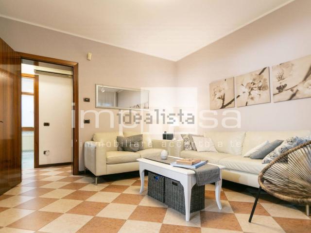 Appartamento in vendita di 125 m² in Via Ugo Foscolo