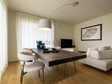 Appartamento in vendita di 125 m² in Via Vittorio Veneto, 27