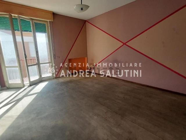 Appartamento in vendita di 125 m² in Via Vittorio Veneto