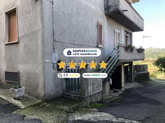 Appartamento in vendita di 125 m² in Via Zepponami