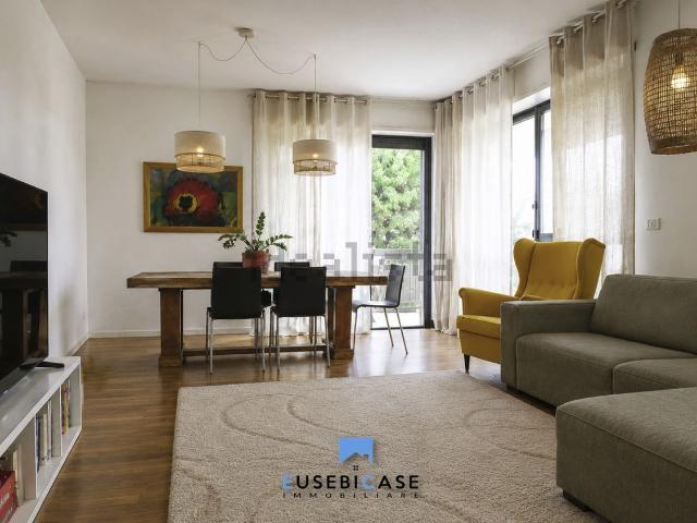 Appartamento in vendita di 125 m² in Viale Colombo