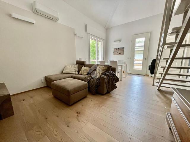 Appartamento in vendita di 125 m² in Viale Gaspare Spontini, 10