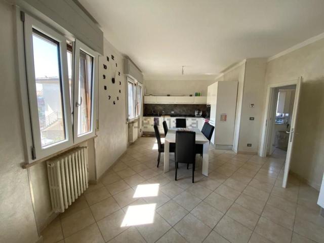 Appartamento in vendita di 125 m² in Corso Giacomo Matteotti, 306