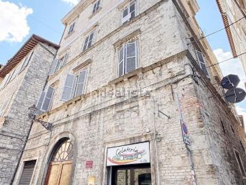 Appartamento in vendita di 125 m² in Corso Giuseppe Mazzini