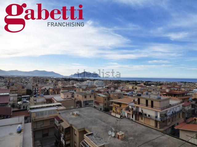 Appartamento in vendita di 125 m² in Largo Hilton, 22