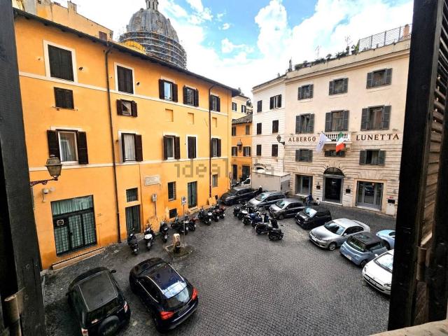 Appartamento in vendita di 125 m² in Piazza del Paradiso