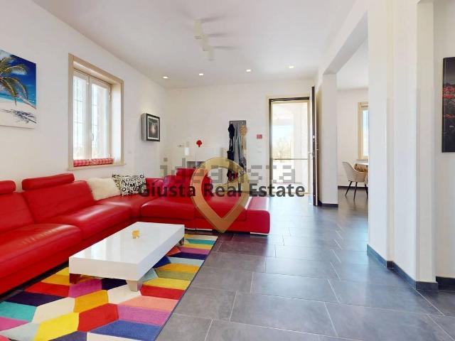 Appartamento in vendita di 125 m² in Strada Marchesana, 143