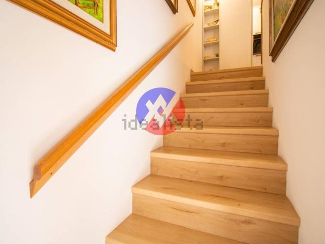 Appartamento in vendita di 125 m² in Strada Saslonch