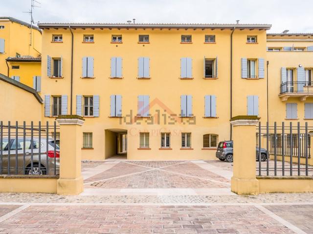 Appartamento in vendita di 126 m² in Via Ciro Menotti, 43