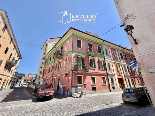Appartamento in vendita di 126 m² in Via Alba, 45