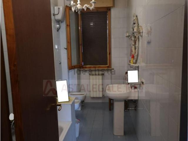 Appartamento in vendita di 126 m² in Via Alcide De Gasperi