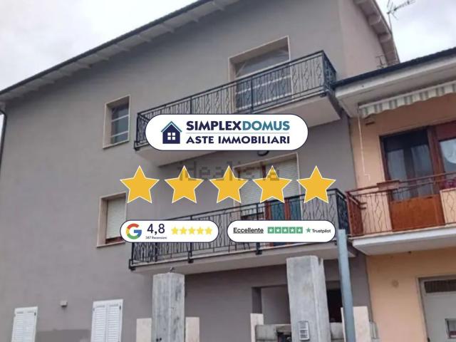 Appartamento in vendita di 126 m² in Via Giulio Diletti