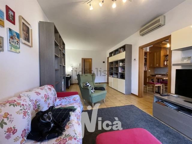 Appartamento in vendita di 126 m² in Via Giuseppe Ungaretti