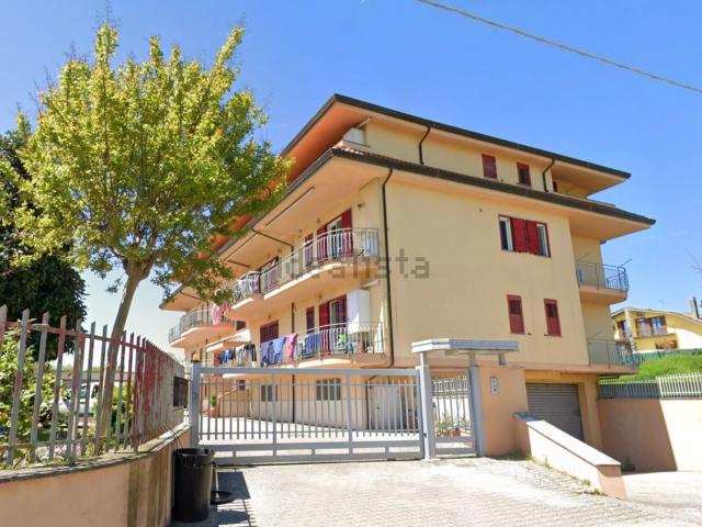 Appartamento in vendita di 126 m² in Via Giacomo Matteotti