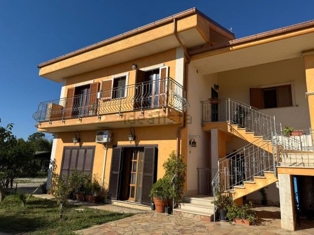 Appartamento in vendita di 126 m² in Via della Vite