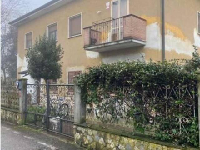 Appartamento in vendita di 126 m² in Via Ettore Salvato, 10