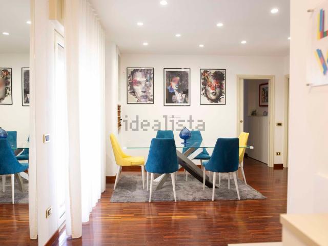 Appartamento in vendita di 126 m² in Via Francesco Massara, 51