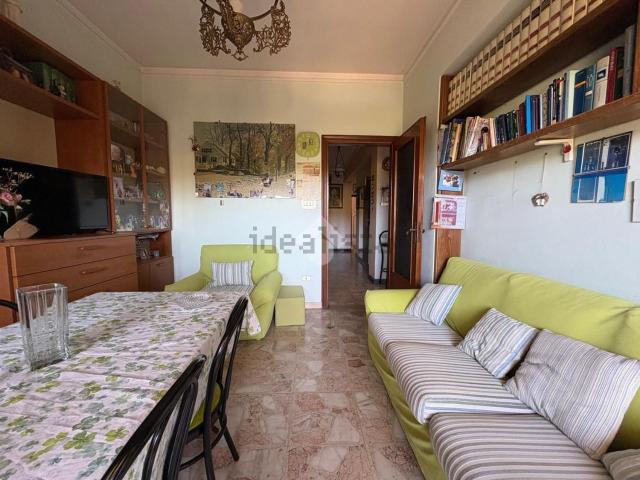 Appartamento in vendita di 126 m² in Via Fratelli Cervi, 21