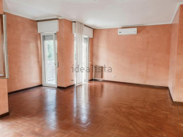 Appartamento in vendita di 126 m² in Via Italia