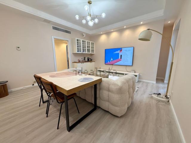 Appartamento in vendita di 126 m² in Via Ovidio, 14