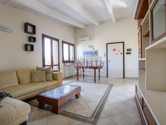 Appartamento in vendita di 126 m² in Via Luigi Carlo Farini