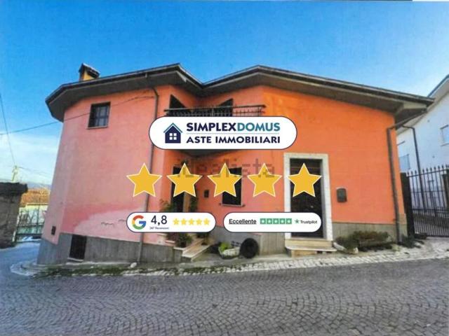 Appartamento in vendita di 126 m² in Via Santa Giusta