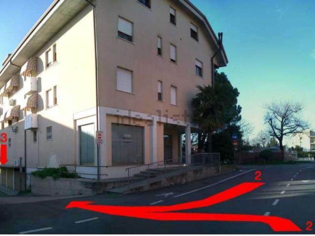Appartamento in vendita di 126 m² in Via Postumia