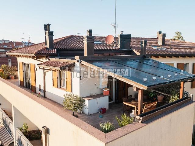 Appartamento in vendita di 126 m² in Via Palazzo Bianchetti, 29