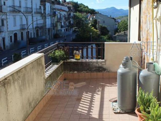 Appartamento in vendita di 126 m² in Via Roma