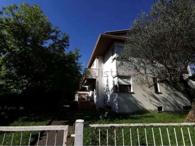 Appartamento in vendita di 126 m² in Via Rosa Zalivani, 17