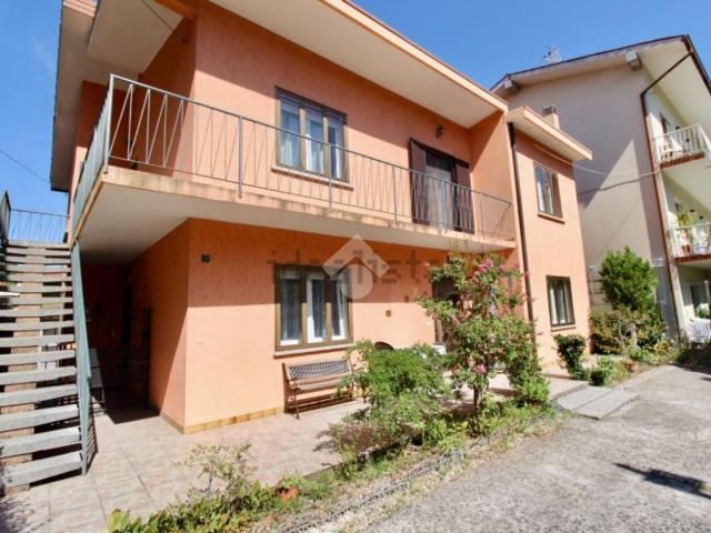 Appartamento in vendita di 126 m² in Via Tarvisio, 90