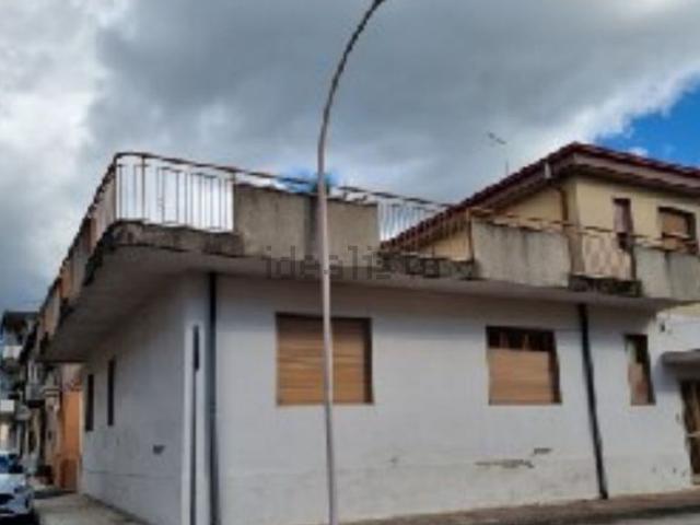 Appartamento in vendita di 126 m² in Via Trento e Trieste