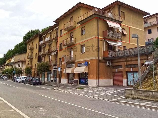 Appartamento in vendita di 126 m² in Via Umbro Casentinese, 71