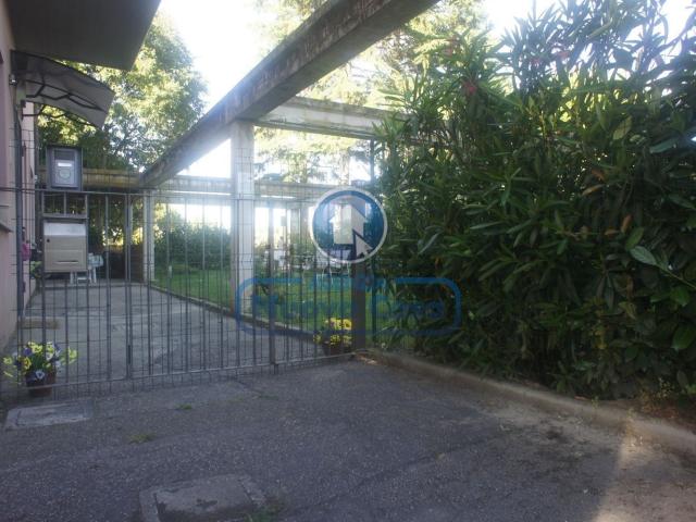 Appartamento in vendita di 126 m² in Via Zuccherificio, 8