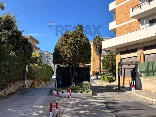 Appartamento in vendita di 126 m² in Viale Teracati, 51