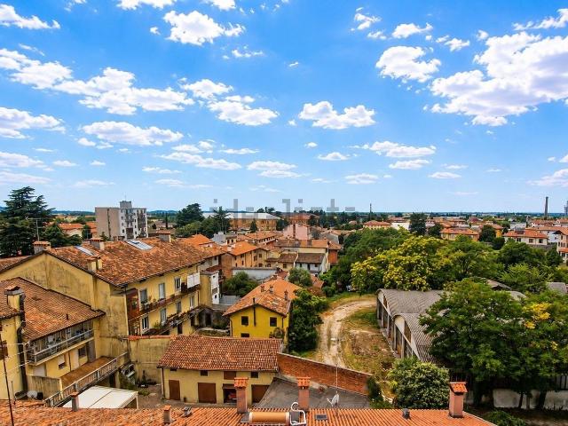 Appartamento in vendita di 126 m² in Viale Guglielmo Marconi