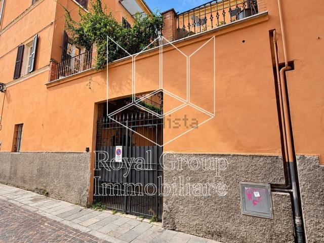 Appartamento in vendita di 126 m² in Borgo Scacchini, 20