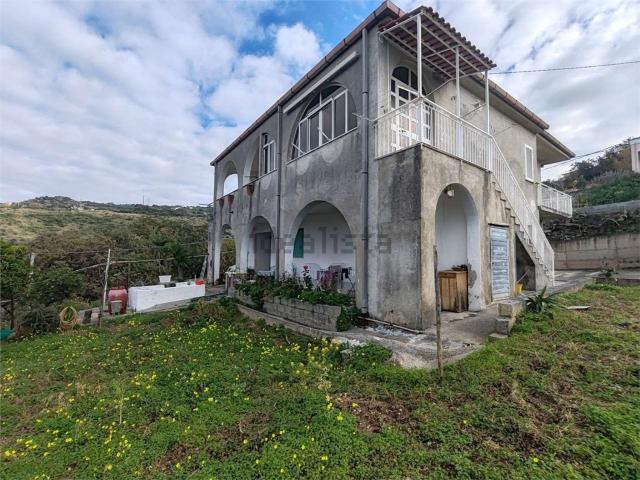 Appartamento in vendita di 126 m² in Contrada Salice, 8