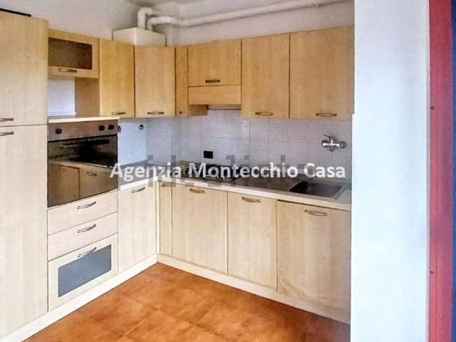 Appartamento in vendita di 126 m² in Largo Giovanni Pascoli