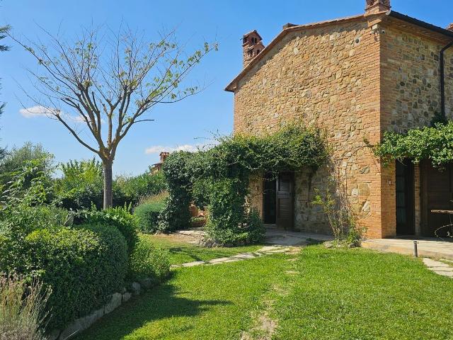 Appartamento in vendita di 126 m² in Località Montignoso, 38