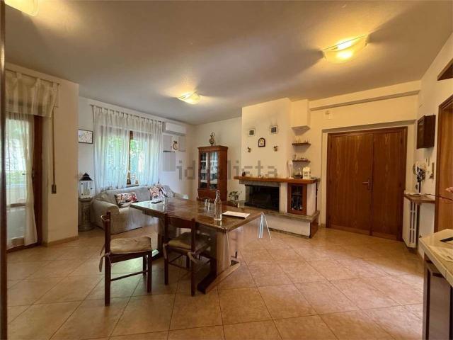 Appartamento in vendita di 126 m² in Strada dei Conservoni, 5