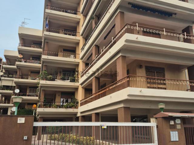 Appartamento in vendita di 126 m² in Strada Panoramica dello Stretto, 1405
