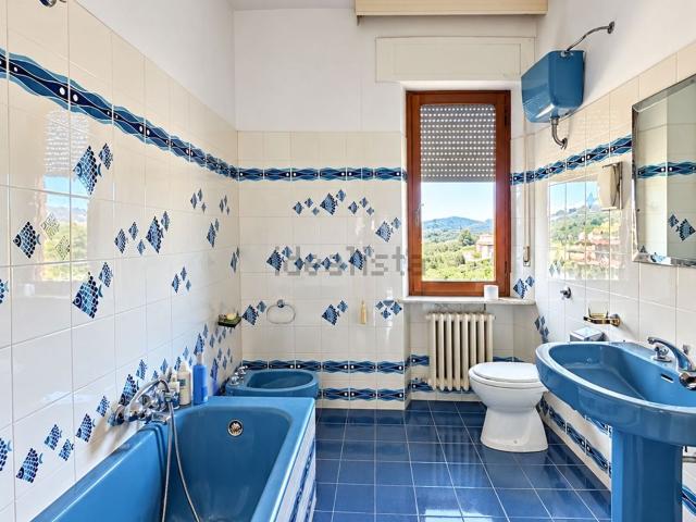 Appartamento in vendita di 126 m² in Strada Provinciale 238
