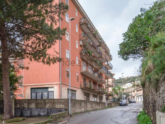 Appartamento in vendita di 127 m² in Via Comunale Bordonaro, 436