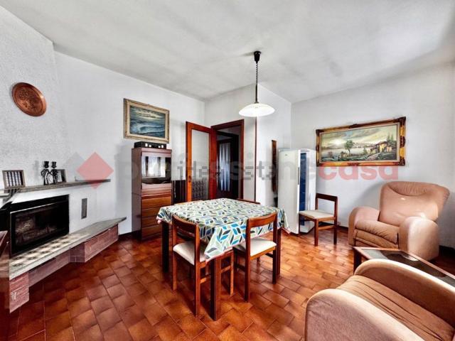 Appartamento in vendita di 127 m² in Via Chiesa